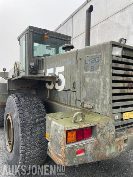 Volvo L120B hjullaster 1999 - Riteņu iekrāvējs: foto 5 Volvo L120B hjullaster 1999 - Riteņu iekrāvējs: foto 5