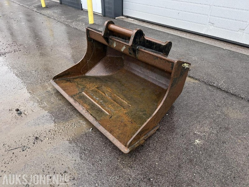 Engcon Pusskuff 370L S60 - Celtniecības maisītājs: foto 1 Engcon Pusskuff 370L S60 - Celtniecības maisītājs: foto 1