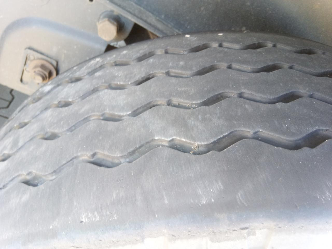 KOEGEL S24 - Tenta puspiekabe: foto 4 KOEGEL S24 - Tenta puspiekabe: foto 4