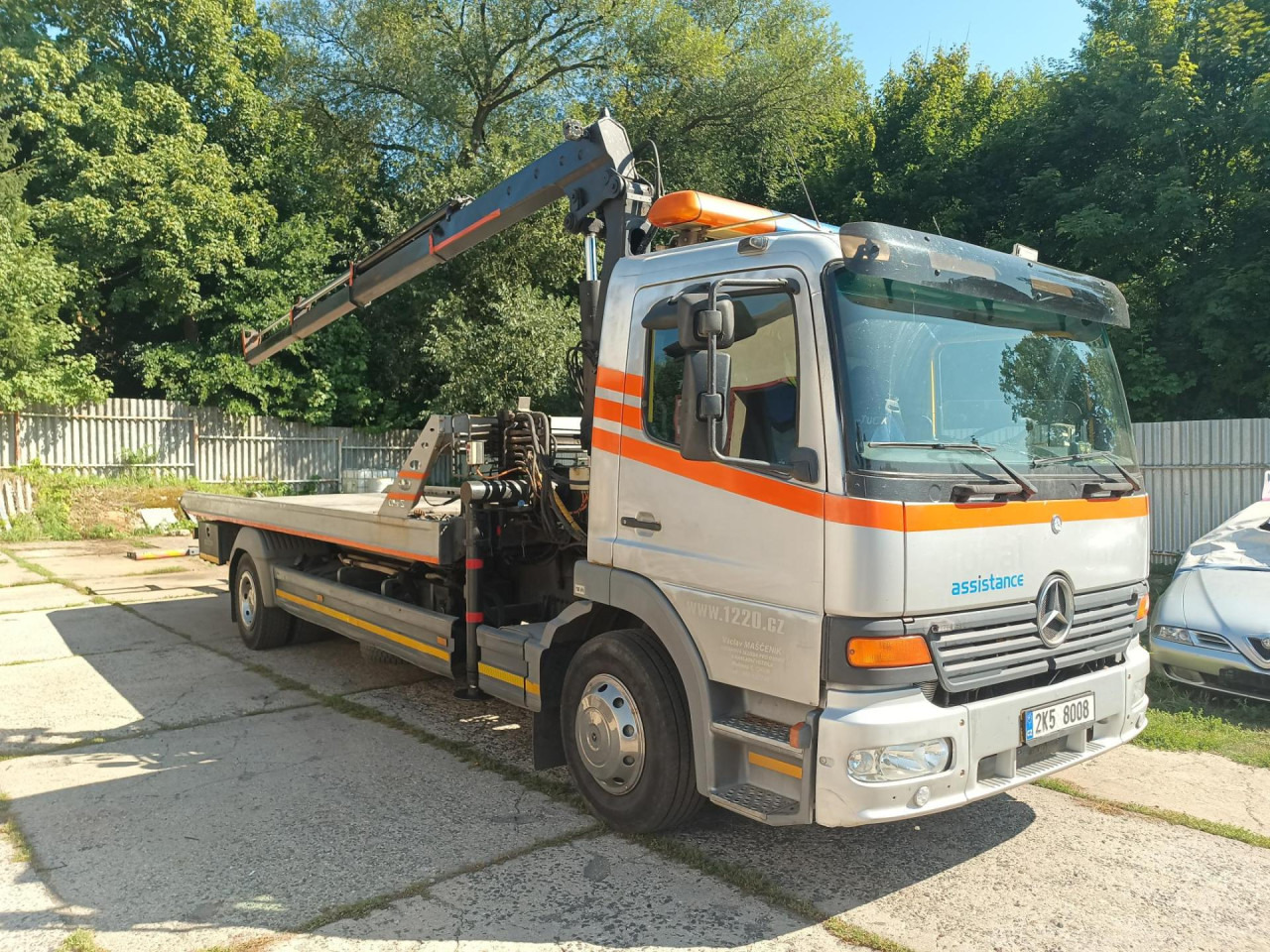 MERCEDES-BENZ Atego 1323 L - Kravas automašīna ar slēgto virsbūvi: foto 1 MERCEDES-BENZ Atego 1323 L - Kravas automašīna ar slēgto virsbūvi: foto 1