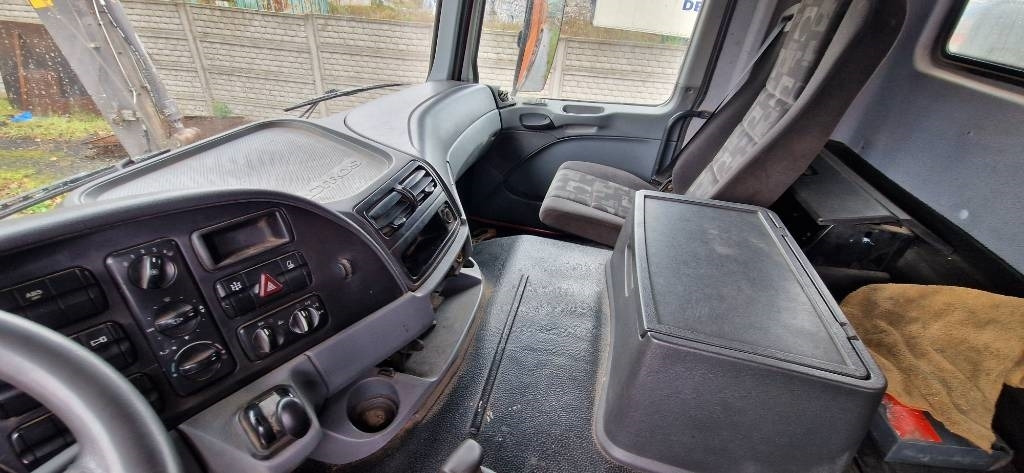 Mercedes-Benz Actros 4144 - Kravas automašīna pašizgāzējs: foto 4 Mercedes-Benz Actros 4144 - Kravas automašīna pašizgāzējs: foto 4