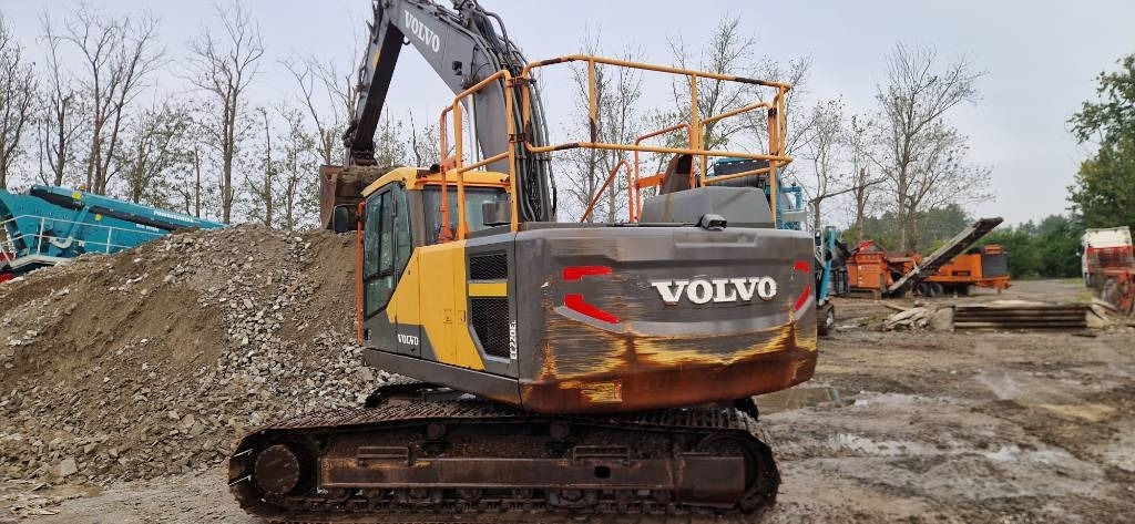 Volvo EC 220EL - Kāpurķēžu ekskavators: foto 2 Volvo EC 220EL - Kāpurķēžu ekskavators: foto 2