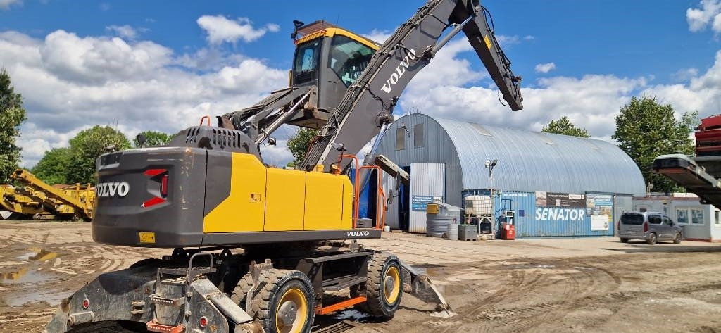 Volvo EW 240 E MH - Atkritumu iekrāvējs: foto 4 Volvo EW 240 E MH - Atkritumu iekrāvējs: foto 4