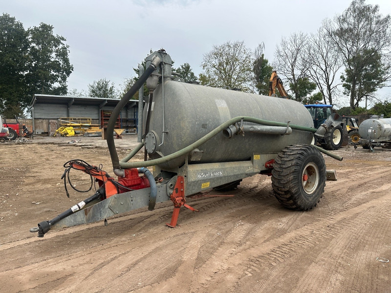 Agrimat CHEE 65 6500 liter - Piekabe cisterna: foto 1 Agrimat CHEE 65 6500 liter - Piekabe cisterna: foto 1