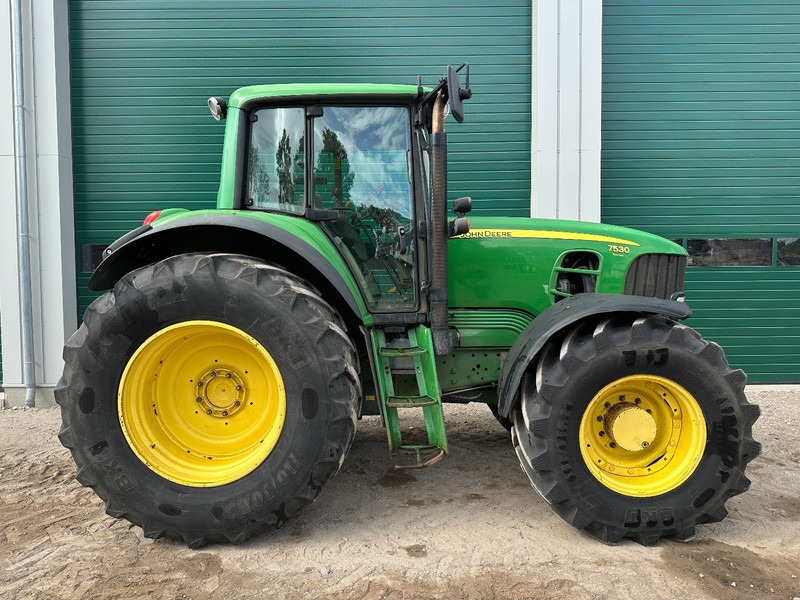 John Deere 7530 - Traktors: foto 4 John Deere 7530 - Traktors: foto 4
