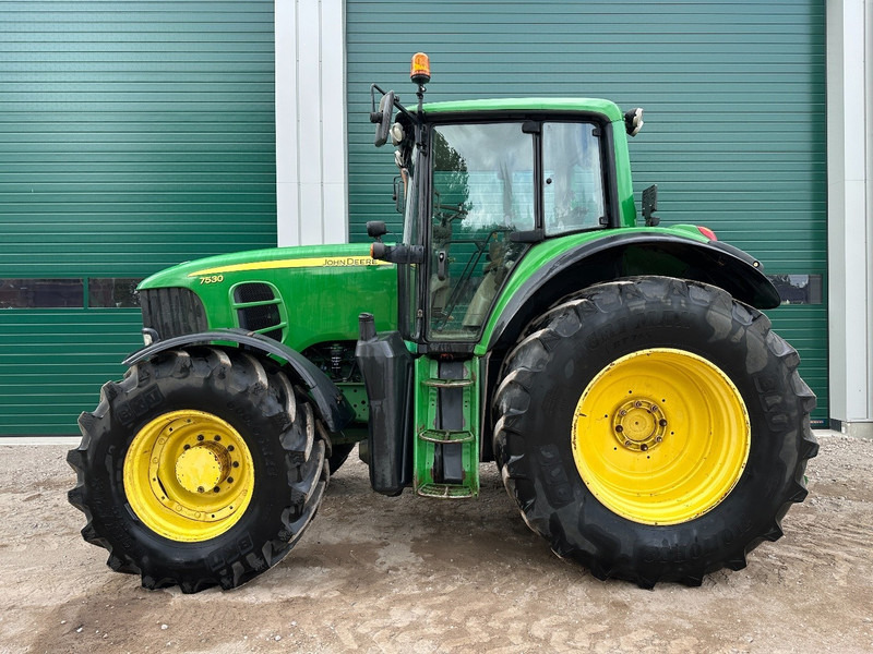 John Deere 7530 - Traktors: foto 3 John Deere 7530 - Traktors: foto 3