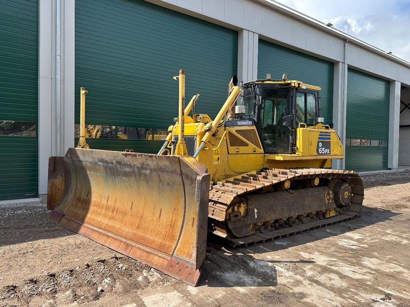 Komatsu D65PX-16 Trimble 3D GPS System - Foldable blade - Buldozers: foto 1 Komatsu D65PX-16 Trimble 3D GPS System - Foldable blade - Buldozers: foto 1