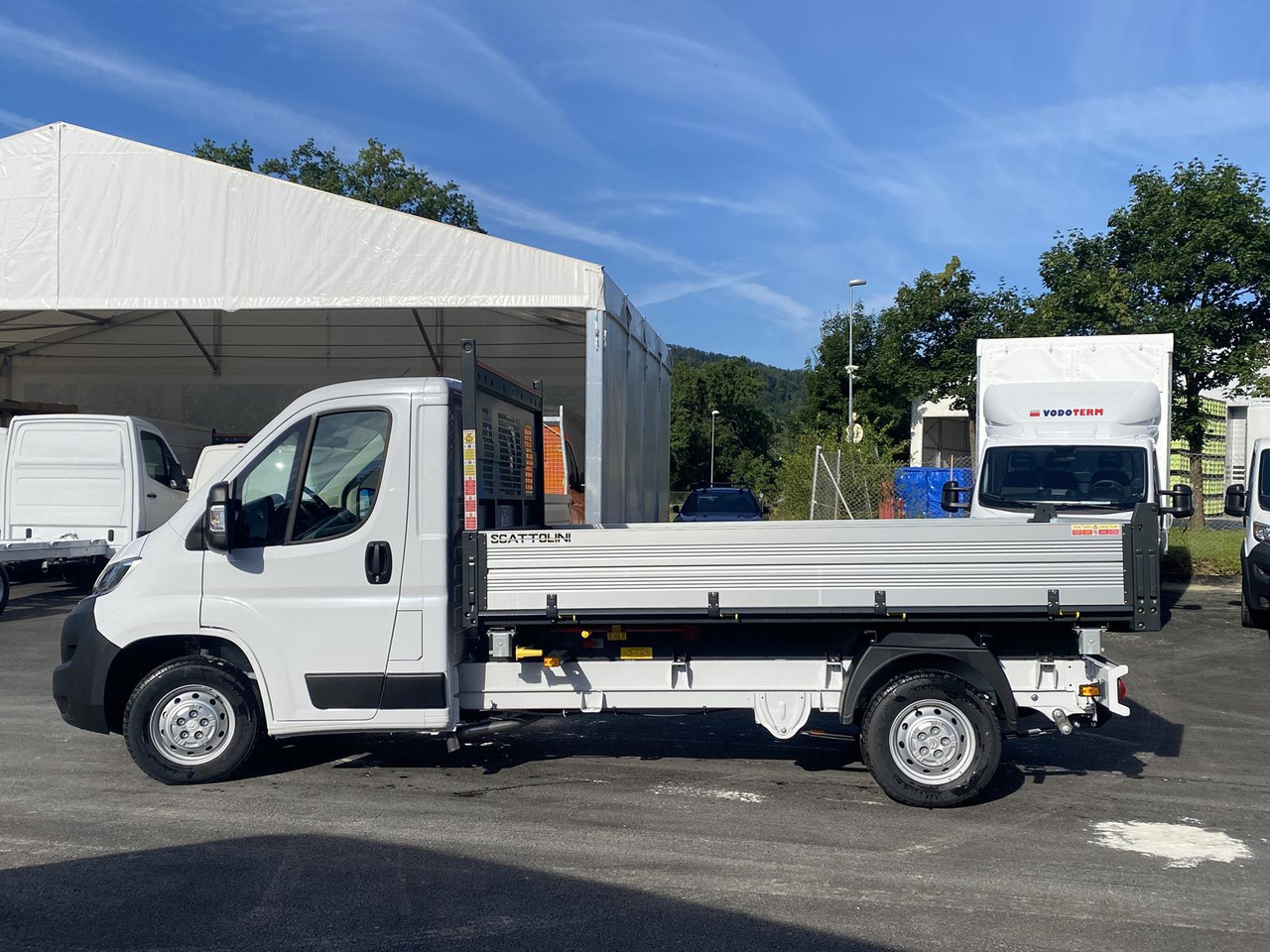 Jaunā Komercauto pašizgāzējs CITROEN ALTES MODELL JUMPER L3 1+2 165PS | SCATTOLINI DREISEITENKIPPER: foto 7