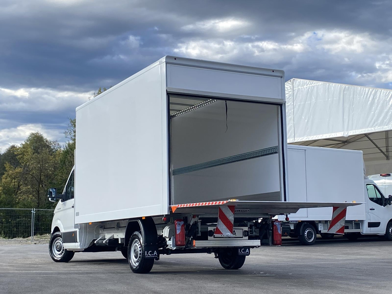 MAN TGE 3.180 RS4490 1+2, 180PS, 2.0L | ALU-BOX 4200mm + LADERAMPE līzingu MAN TGE 3.180 RS4490 1+2, 180PS, 2.0L | ALU-BOX 4200mm + LADERAMPE: foto 14