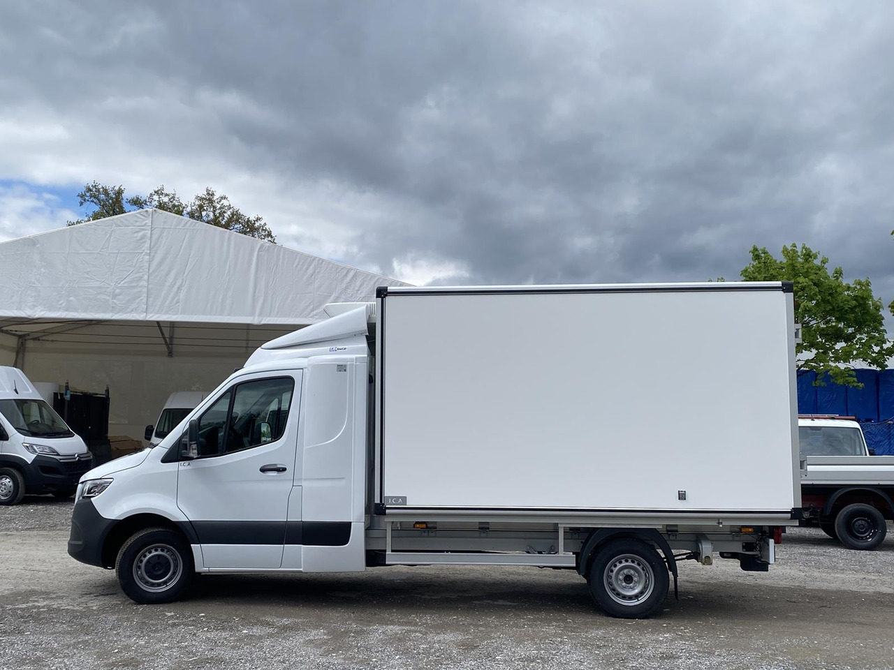 Jaunā Komercauto refrižerators MERCEDES BENZ SPRINTER  317 CDI | DOPPELREGIME TIEFKÜHLKOFFER + BACKSLEEPER: foto 24