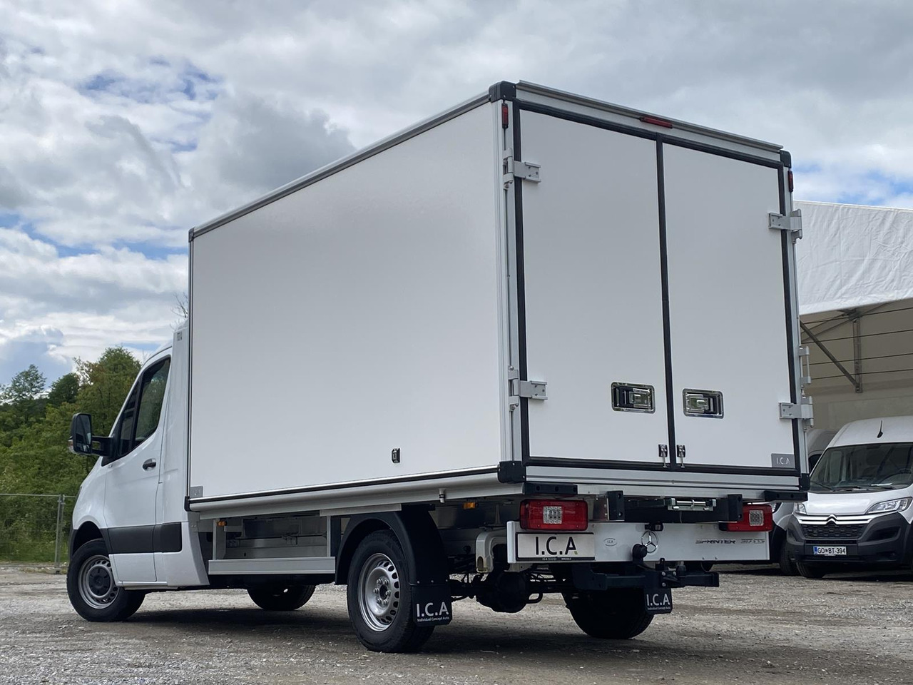 Jaunā Komercauto refrižerators MERCEDES BENZ SPRINTER  317 CDI | DOPPELREGIME TIEFKÜHLKOFFER + BACKSLEEPER: foto 25
