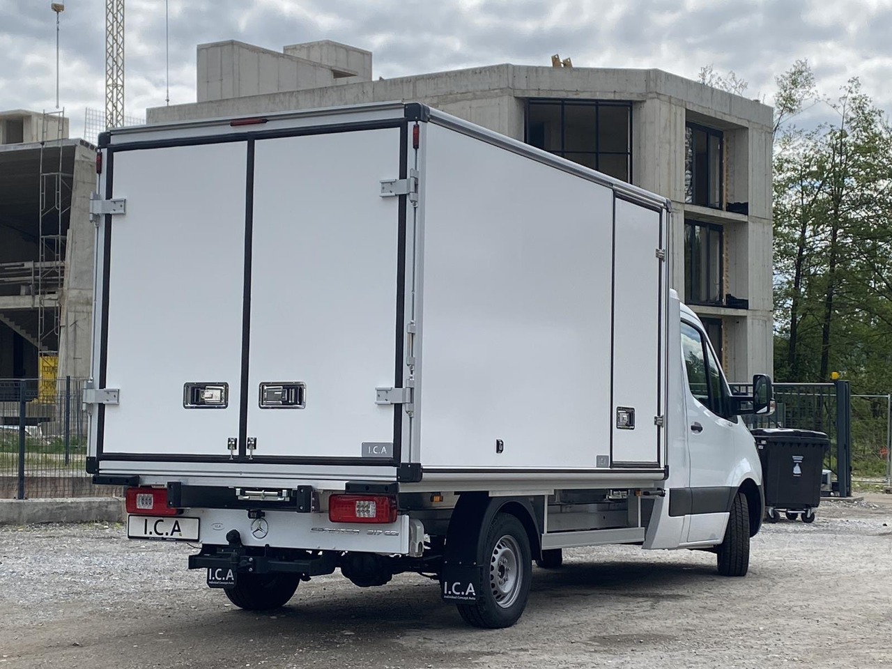 Jaunā Komercauto refrižerators MERCEDES BENZ SPRINTER  317 CDI | DOPPELREGIME TIEFKÜHLKOFFER + BACKSLEEPER: foto 28