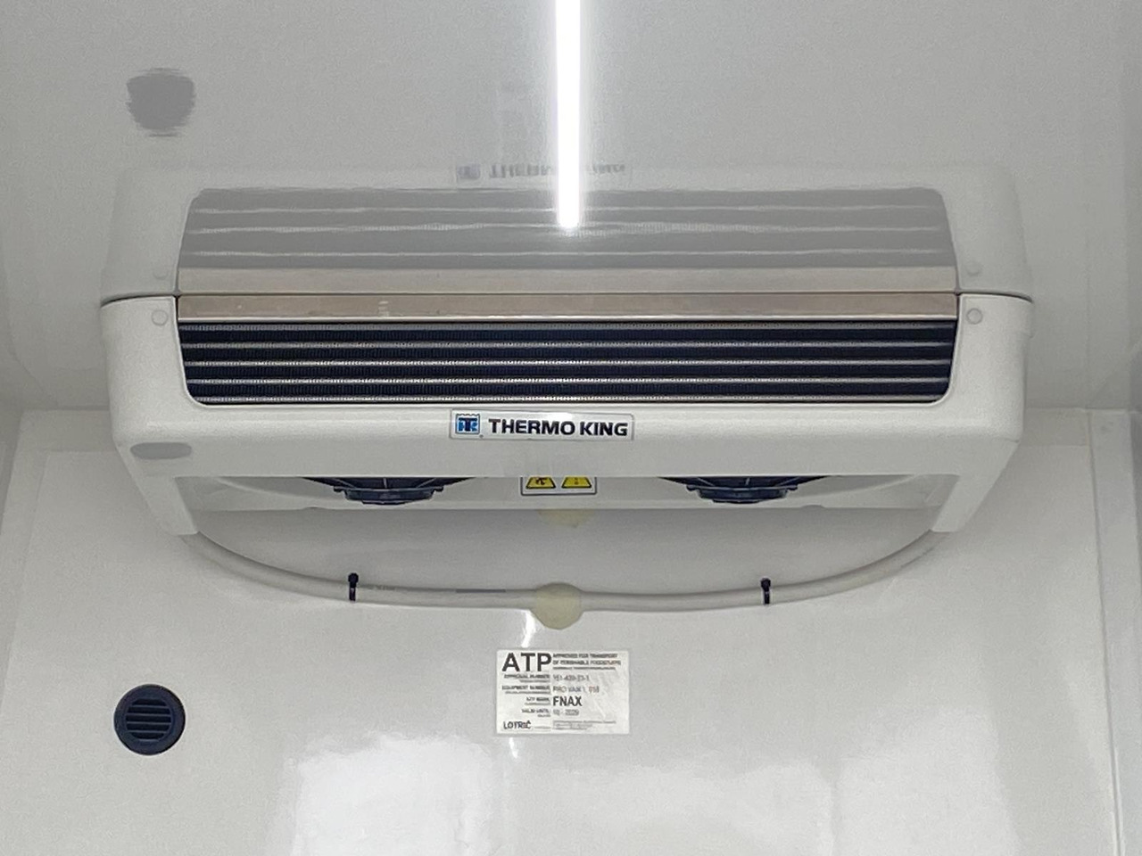 MERCEDES-BENZ SPRINTER 317 CDI L4H3 170PS AUTOMATIK FRISCHDIENST + KONVEKTA FK 3022 12-220V līzingu MERCEDES-BENZ SPRINTER 317 CDI L4H3 170PS AUTOMATIK FRISCHDIENST + KONVEKTA FK 3022 12-220V: foto 23