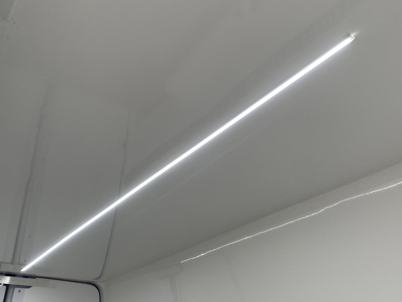 MERCEDES-BENZ SPRINTER 317 CDI L4H3 170PS AUTOMATIK FRISCHDIENST + KONVEKTA FK 3022 12-220V līzingu MERCEDES-BENZ SPRINTER 317 CDI L4H3 170PS AUTOMATIK FRISCHDIENST + KONVEKTA FK 3022 12-220V: foto 21