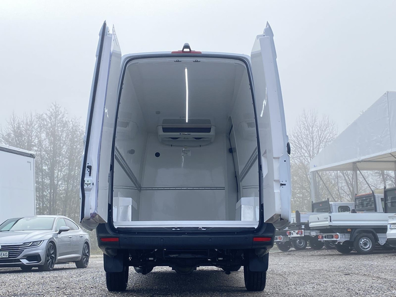 MERCEDES-BENZ SPRINTER 317 CDI L4H3 170PS AUTOMATIK FRISCHDIENST + KONVEKTA FK 3022 12-220V līzingu MERCEDES-BENZ SPRINTER 317 CDI L4H3 170PS AUTOMATIK FRISCHDIENST + KONVEKTA FK 3022 12-220V: foto 28