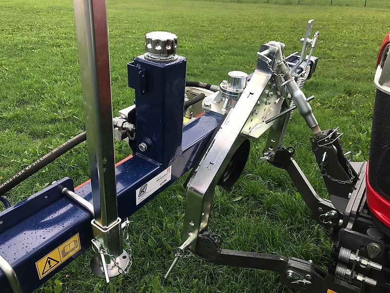 Jaunā Pļāvējs Doppelmesser Frontmähwerk KEMA: foto 10 Jaunā Pļāvējs Doppelmesser Frontmähwerk KEMA: foto 10