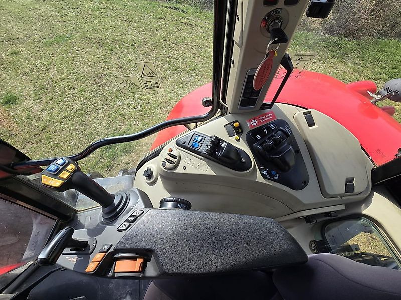 Massey Ferguson MF 7722 S Dyna-6 - Traktors: foto 5 Massey Ferguson MF 7722 S Dyna-6 - Traktors: foto 5
