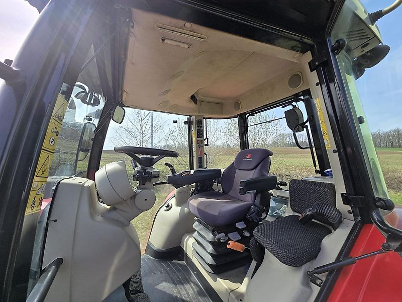 Massey Ferguson MF 7722 S Dyna-6 - Traktors: foto 4 Massey Ferguson MF 7722 S Dyna-6 - Traktors: foto 4