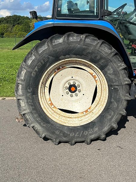 Traktors New Holland TS 115: foto 8