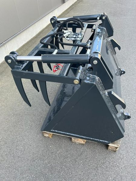 Schäffer Schaufel mit Zange - Lopbarības sagatavošanas tehnika: foto 1 Schäffer Schaufel mit Zange - Lopbarības sagatavošanas tehnika: foto 1