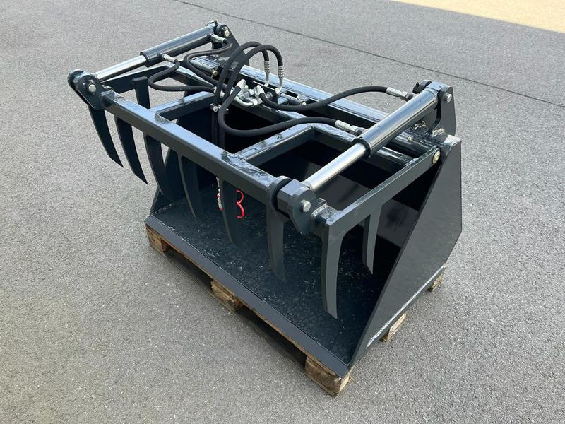 Schäffer Schaufel mit Zange - Lopbarības sagatavošanas tehnika: foto 3 Schäffer Schaufel mit Zange - Lopbarības sagatavošanas tehnika: foto 3