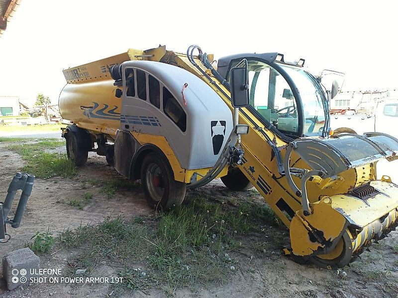 Sgariboldi Gulliver 5014 - Lopbarības mikseris: foto 3 Sgariboldi Gulliver 5014 - Lopbarības mikseris: foto 3