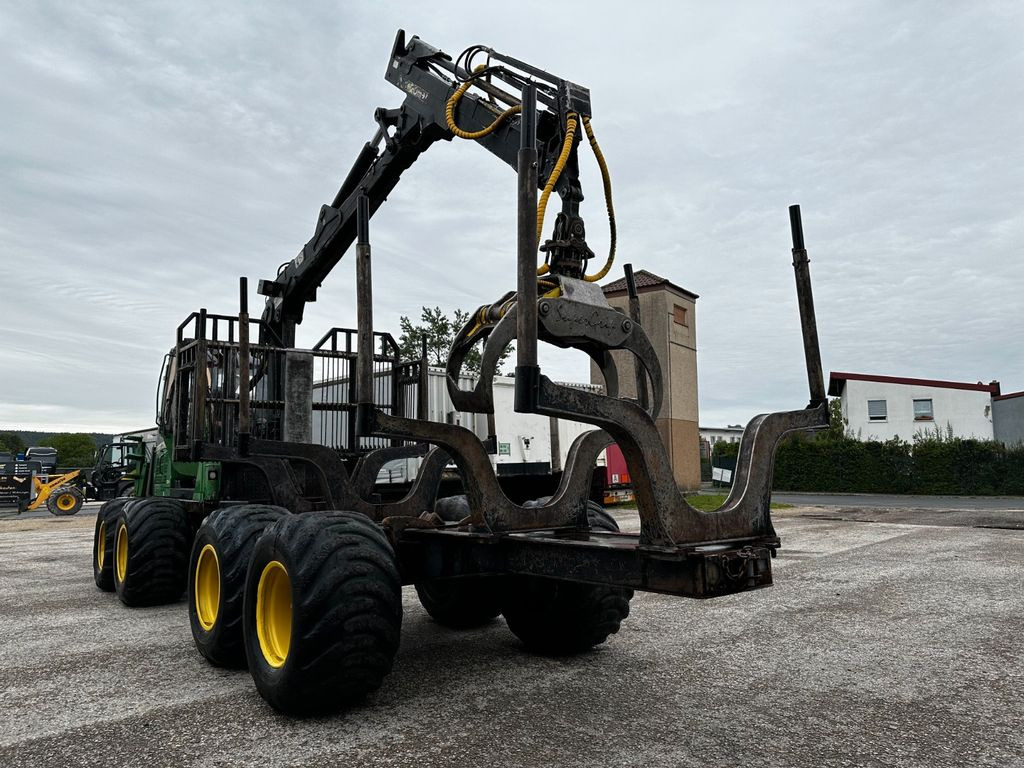 Forvarders John Deere 1210E 10m CF710 KRAN: foto 6
