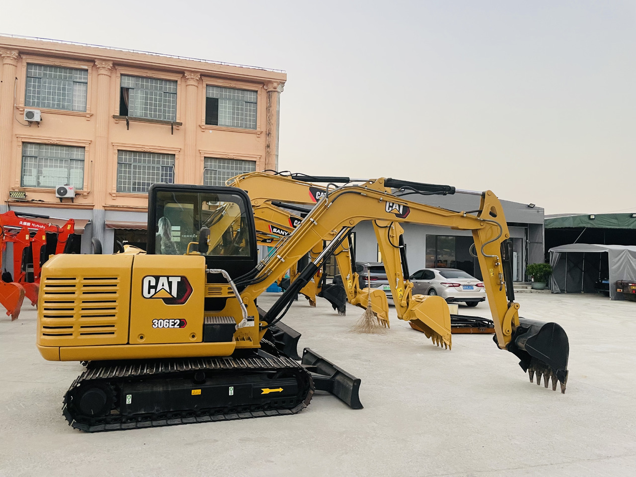 Caterpillar 306 Used Excavator 306E 306E2 6 Ton Mini Excavator Doosan DH55 DH60 DX60 Hyundai 60 High Quality Excavators on Sale - Mini-ekskavators: foto 5 Caterpillar 306 Used Excavator 306E 306E2 6 Ton Mini Excavator Doosan DH55 DH60 DX60 Hyundai 60 High Quality Excavators on Sale - Mini-ekskavators: foto 5