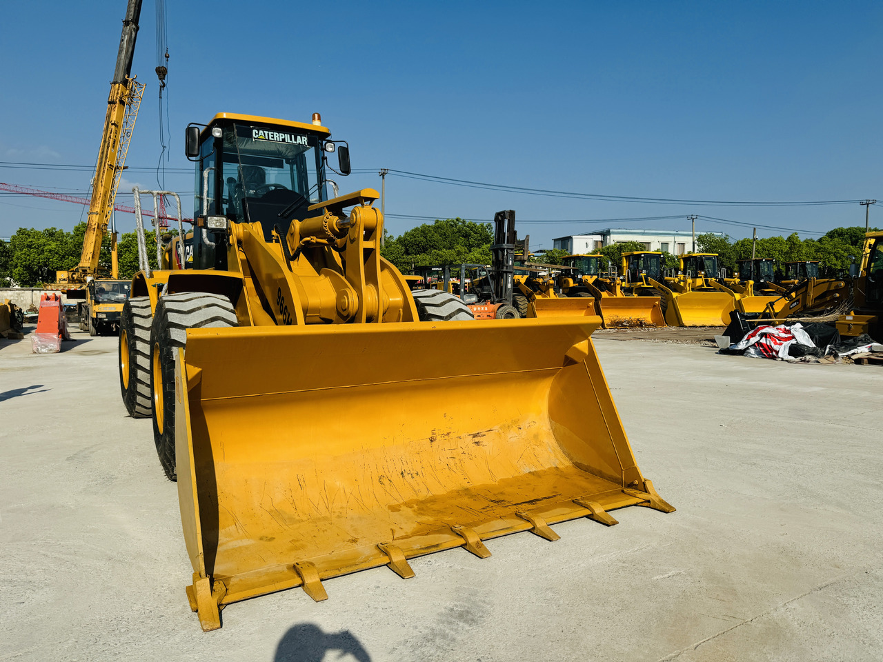 Caterpillar CAT 966 966H 966F 966G 6 Ton Used Wheel Loader and Similar Front Loaders Are Ready to Work - Riteņu iekrāvējs: foto 2 Caterpillar CAT 966 966H 966F 966G 6 Ton Used Wheel Loader and Similar Front Loaders Are Ready to Work - Riteņu iekrāvējs: foto 2
