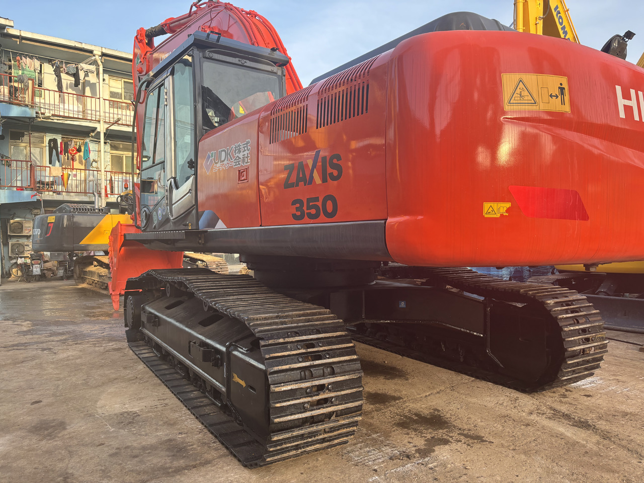 Hitachi ZX350 Used Excavator Hitachi 35 ton Secondhand Crawler Excavators Zx60 zx70 Zx120 Zx130 zx210 zx240 Zx300 zx850 - Kāpurķēžu ekskavators: foto 5 Hitachi ZX350 Used Excavator Hitachi 35 ton Secondhand Crawler Excavators Zx60 zx70 Zx120 Zx130 zx210 zx240 Zx300 zx850 - Kāpurķēžu ekskavators: foto 5