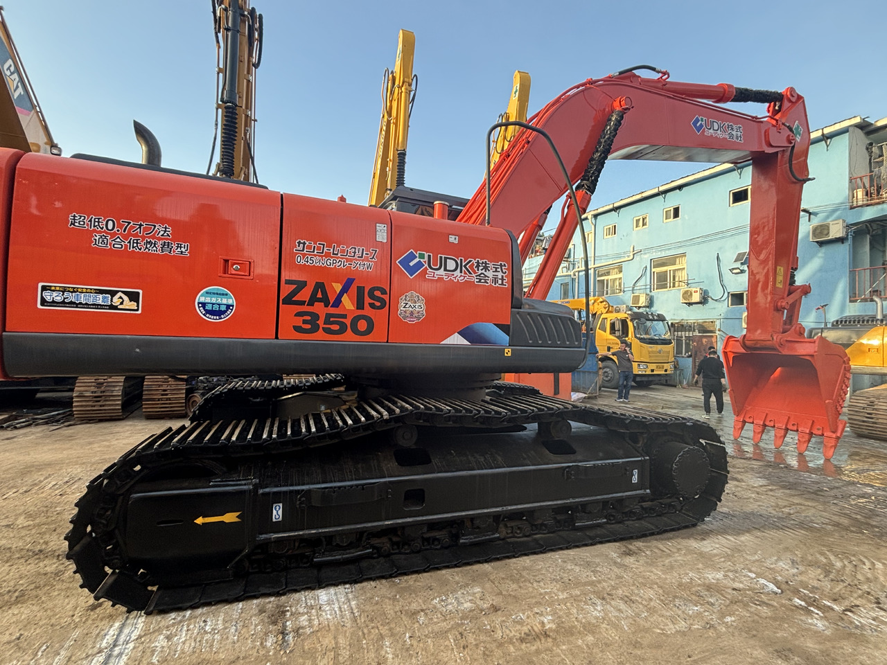 Hitachi ZX350 Used Excavator Hitachi 35 ton Secondhand Crawler Excavators Zx60 zx70 Zx120 Zx130 zx210 zx240 Zx300 zx850 - Kāpurķēžu ekskavators: foto 3 Hitachi ZX350 Used Excavator Hitachi 35 ton Secondhand Crawler Excavators Zx60 zx70 Zx120 Zx130 zx210 zx240 Zx300 zx850 - Kāpurķēžu ekskavators: foto 3