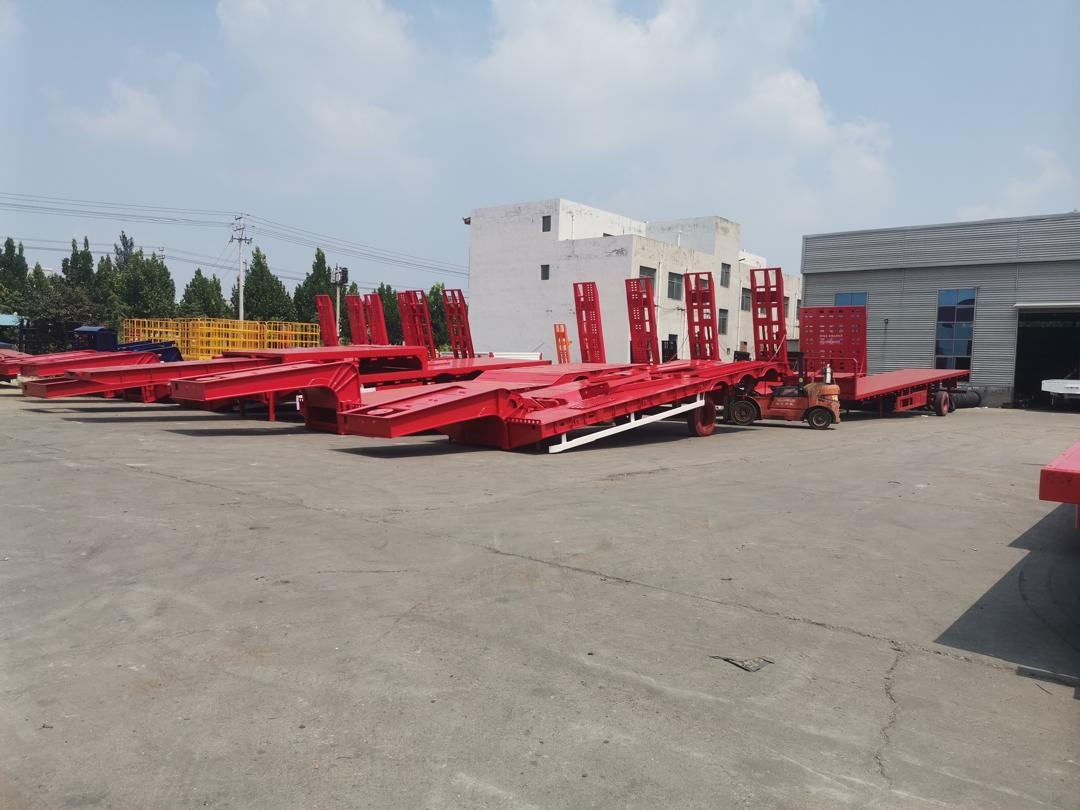 ZHICHENG Semi Flat Bed Low Bed in New Condition līzingu ZHICHENG Semi Flat Bed Low Bed in New Condition: foto 11