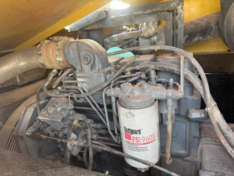 Dynapac CA250D - Veltnis: foto 5 Dynapac CA250D - Veltnis: foto 5