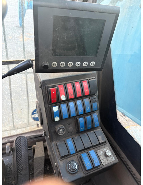 Riteņu ekskavators Fuchs MHL340: foto 16