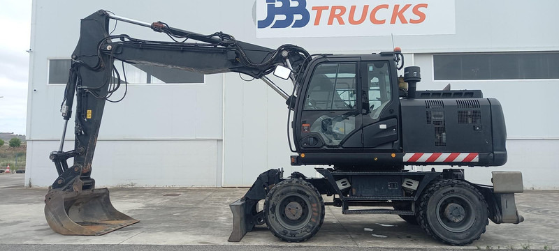 Hitachi ZX170W-6 - Riteņu ekskavators: foto 1 Hitachi ZX170W-6 - Riteņu ekskavators: foto 1