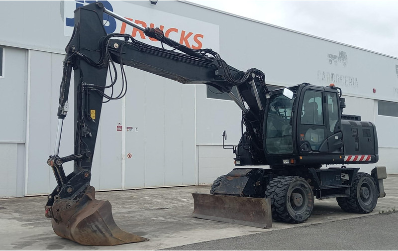 Hitachi ZX170W-6 - Riteņu ekskavators: foto 2 Hitachi ZX170W-6 - Riteņu ekskavators: foto 2