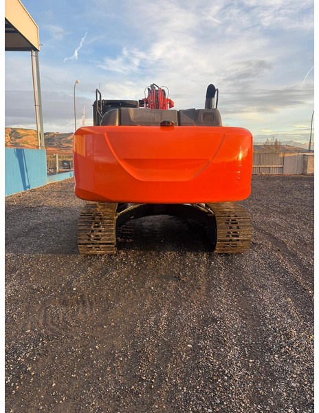 Hitachi ZX250LCN-6 - Kāpurķēžu ekskavators: foto 5 Hitachi ZX250LCN-6 - Kāpurķēžu ekskavators: foto 5