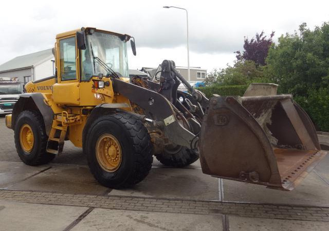 Volvo L70E - Riteņu iekrāvējs: foto 3 Volvo L70E - Riteņu iekrāvējs: foto 3