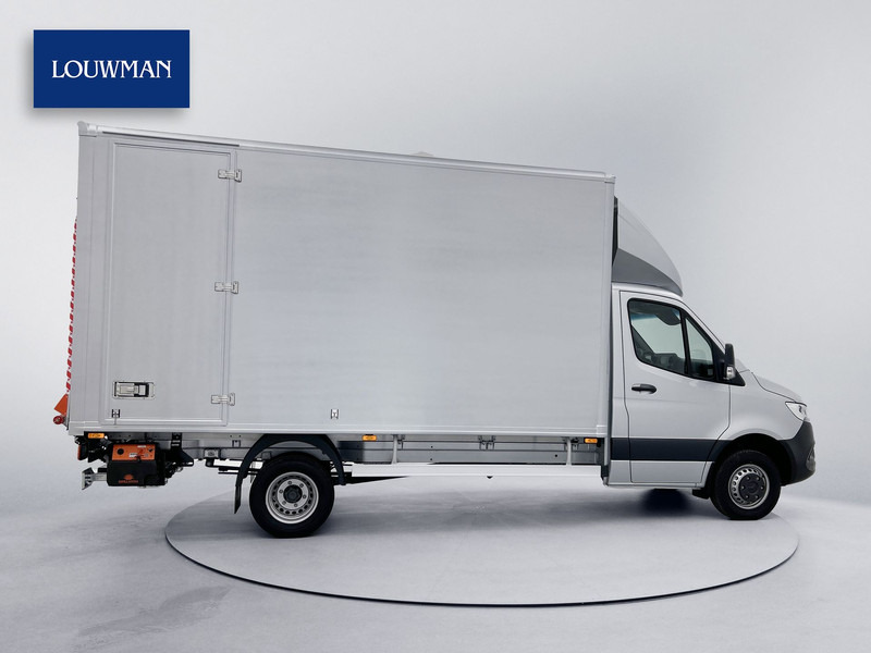 Mercedes-Benz Sprinter 517 1.9 CDI Bakwagen Meubelbak 1000KG Laadklep Apple Carplay/Android Auto Cruise Control - Furgons ar slēgtā virsbūve: foto 3 Mercedes-Benz Sprinter 517 1.9 CDI Bakwagen Meubelbak 1000KG Laadklep Apple Carplay/Android Auto Cruise Control - Furgons ar slēgtā virsbūve: foto 3