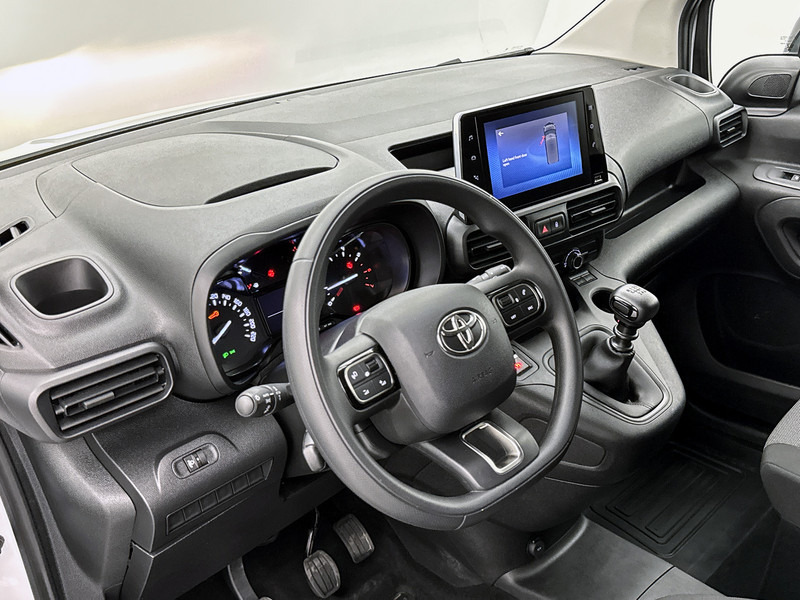 Toyota PROACE CITY 1.5 D-4D Live Navigatie Cruise Control - Mazs furgons: foto 4 Toyota PROACE CITY 1.5 D-4D Live Navigatie Cruise Control - Mazs furgons: foto 4