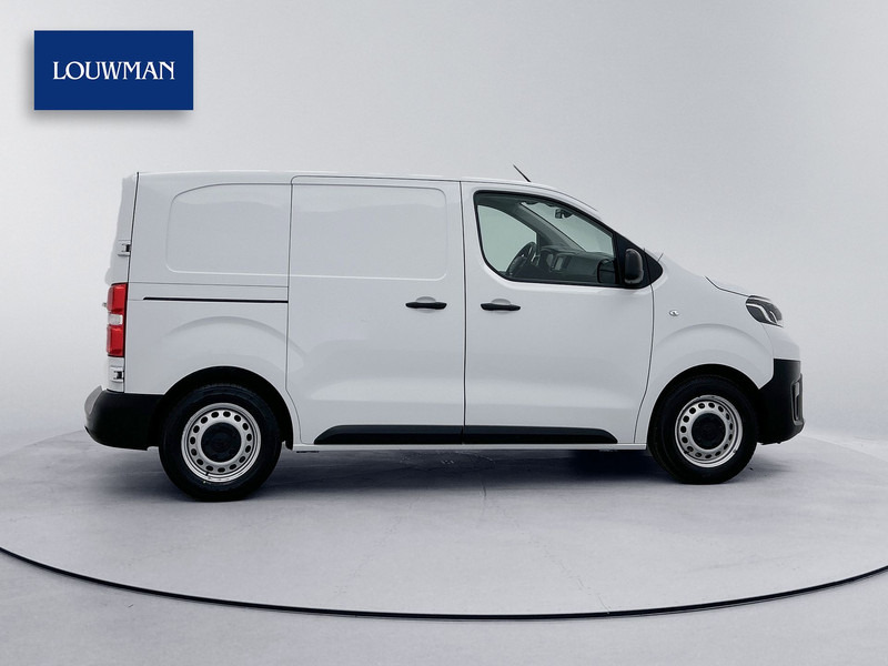 Toyota ProAce Compact 1.5 D-4D Live Navigator Navigatie Cruise control Betimmering - Mazs furgons: foto 4 Toyota ProAce Compact 1.5 D-4D Live Navigator Navigatie Cruise control Betimmering - Mazs furgons: foto 4