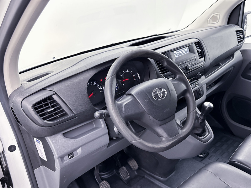 Toyota ProAce Worker 1.6 D-4D Cool Comfort Long L3 Lichtmetalen velgen Cruise control Airco Euro 6 NAP - Mazs furgons: foto 5 Toyota ProAce Worker 1.6 D-4D Cool Comfort Long L3 Lichtmetalen velgen Cruise control Airco Euro 6 NAP - Mazs furgons: foto 5