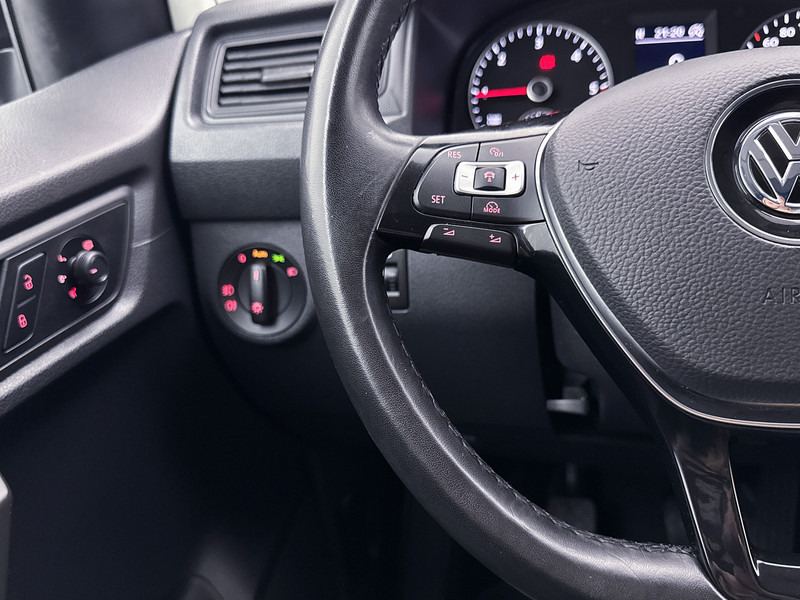 Mazs furgons Volkswagen Caddy 2.0 TDI L1H1 BMT Exclusive Edition Led Navigatie Adaptieve cruise control Highline Achteruitrijcamera PDC Sensoren: foto 9