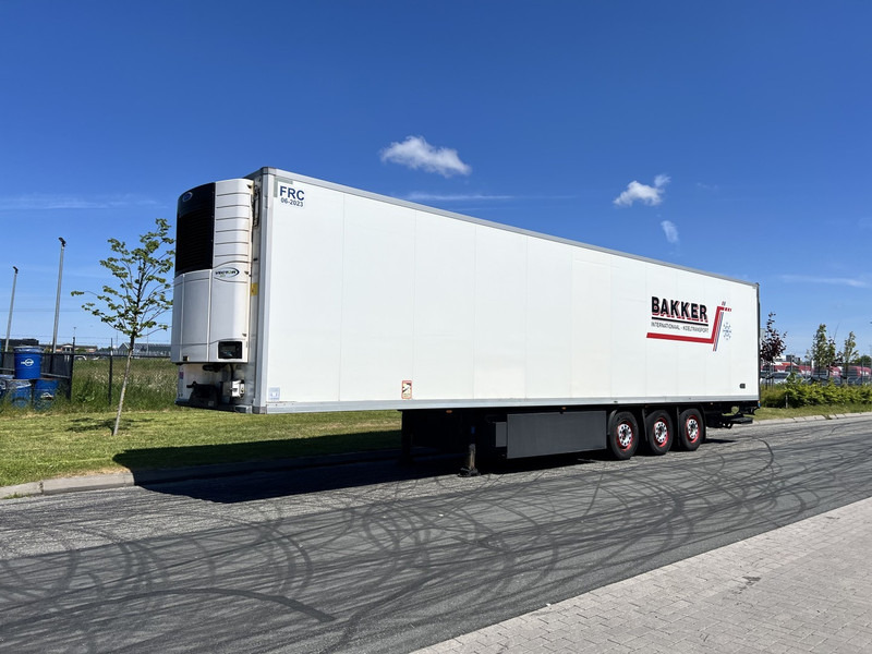 Kögel 3 - assige koeloplegger Carrier vector 1550 - Puspiekabe refrižerators: foto 1 Kögel 3 - assige koeloplegger Carrier vector 1550 - Puspiekabe refrižerators: foto 1