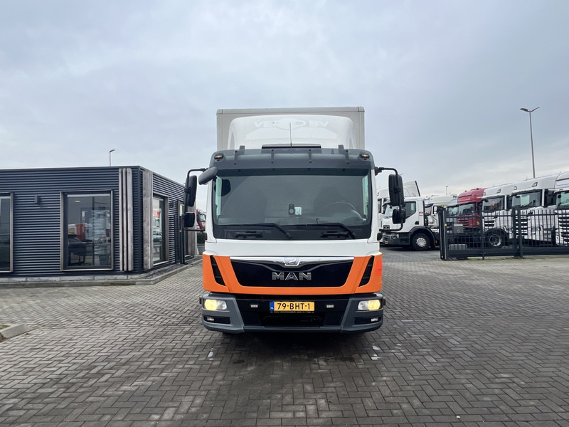MAN TGL 180 4x2 Bakwagen Dhollandia 1000kg / BOX - Kravas automašīna ar slēgto virsbūvi: foto 2 MAN TGL 180 4x2 Bakwagen Dhollandia 1000kg / BOX - Kravas automašīna ar slēgto virsbūvi: foto 2