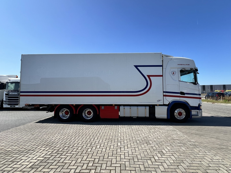 Scania S450 6x2 koelwagen Retarder / Dhollandia / Bloenenmaat - Kravas automašīna refrižerators: foto 4 Scania S450 6x2 koelwagen Retarder / Dhollandia / Bloenenmaat - Kravas automašīna refrižerators: foto 4