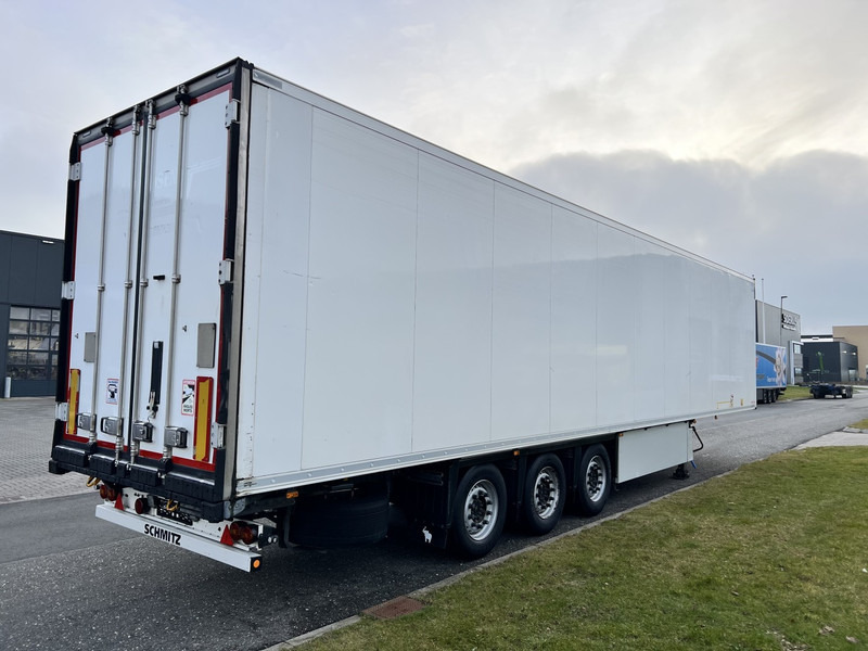 Schmitz Cargobull 3 - assige Koeloplegger Vlees / Pallet box - Puspiekabe refrižerators: foto 4 Schmitz Cargobull 3 - assige Koeloplegger Vlees / Pallet box - Puspiekabe refrižerators: foto 4