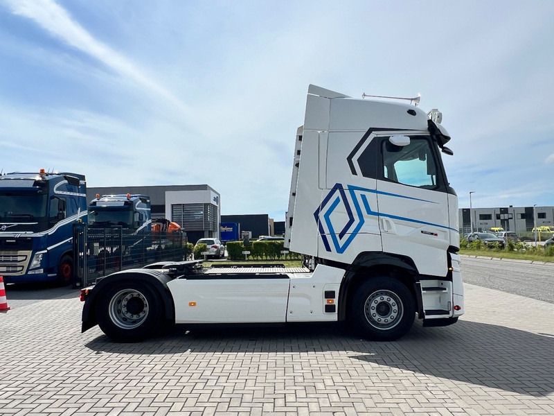 Renault T480 T-HIGH 4x2 Trekker Standclima / 2x Tank / New - Vilcējs: foto 4 Renault T480 T-HIGH 4x2 Trekker Standclima / 2x Tank / New - Vilcējs: foto 4