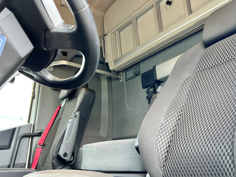Vilcējs Renault T520 6x2 T-HIGH Trekker Only 481.500km / Hydraulic: foto 13