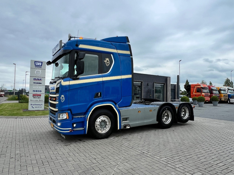 Scania R580 V8 6x2 trekker Retarder / Hydraulic / ADR / Full Air - Vilcējs: foto 1 Scania R580 V8 6x2 trekker Retarder / Hydraulic / ADR / Full Air - Vilcējs: foto 1